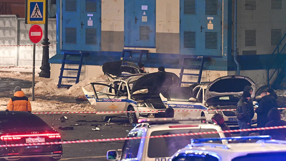 Moskova’da patlama: 1 polis öldü, 2 polis yaralandı Moskova’da patlama: 1 polis öldü, 2 polis yaralandı