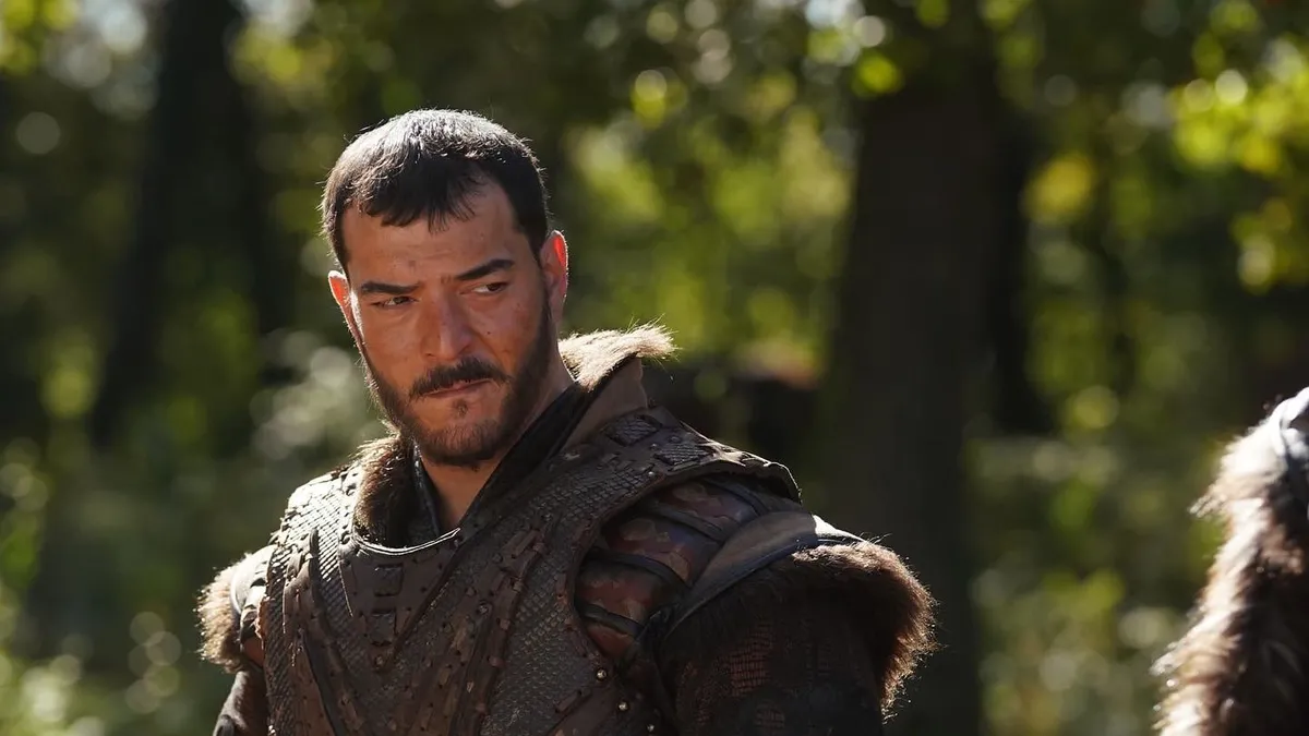 Kuruluş Orhan’ın Cerkutay’ı minik kızına obayı gezdirdi!