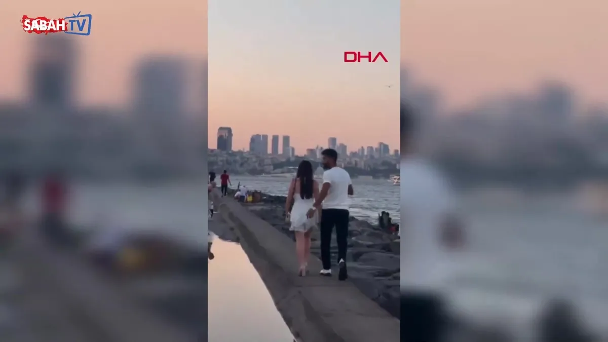 Fatih’te turisti rahatsız eden şahıs gözaltına alındı! | Video videosunu izle Fatih’te turisti rahatsız eden şahıs gözaltına alındı! | Video videosunu izle