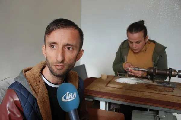 Kadın tespih ustası erkeklerin tahtını sallıyor