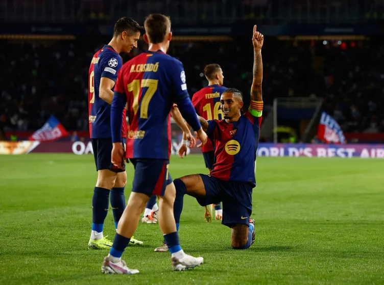 SON DAKİKA HABERLERİ: Şampiyonlar Ligi’nde Kerem ve Orkun hüsrana uğradı! Halil Umut Meler kararlarıyla geceye damga vurdu