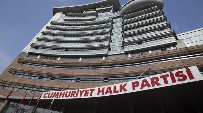chpdeki-olaganustu-kurultay-15-eylulu-etkiler-mi-ozgur-ozelden-kemal-kilicdaroglu-hamlesi-1757163350581.jpg CHP'deki 'olağanüstü kurultay' 15 Eylül'ü etkiler mi? Özgür Özel'den 'Kemal Kılıçdaroğlu' hamlesi...