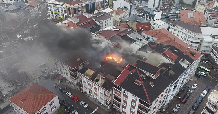 Arnavutköy’de 5 katlı binada yangın!
