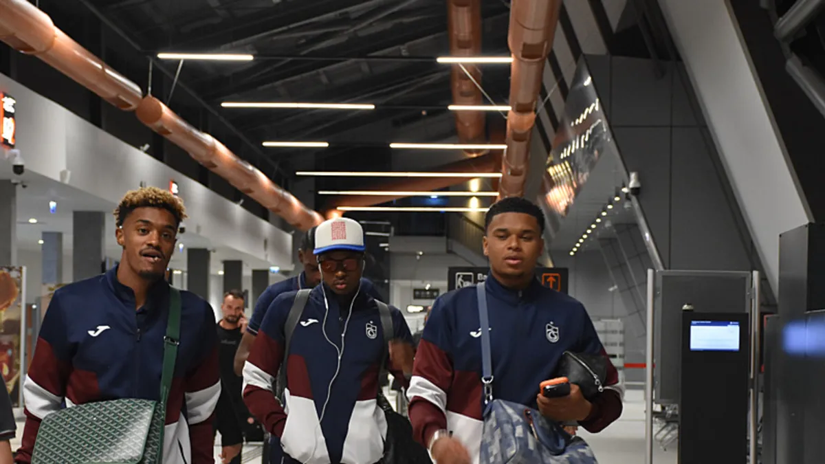 Trabzonspor kafilesi Trabzon'a geldi