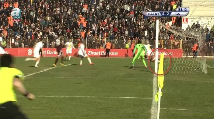 Hatayspor-Galatasaray maçında top çizgiyi geçti mi geçmedi mi