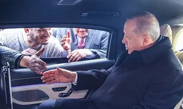 Başkan Erdoğan minibüsçüleri görünce durdu... Bu dosyayı verdiler!