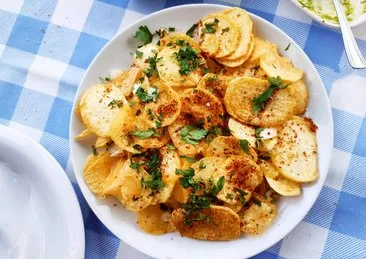 Patates kızartması salatası: Lezzet dolu bir tarif