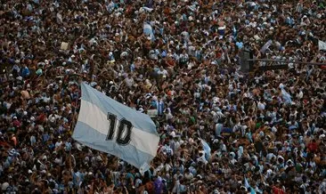 Arjantinli yolcular 30 bin fitte şampiyonluk coşkusu yaşadılar
