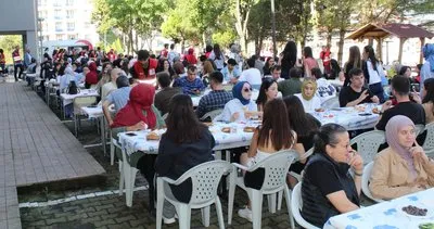 Kızılay, Eğitim Fakültesi'ne başlayan öğrencilerle kahvaltıda buluştu #zonguldak