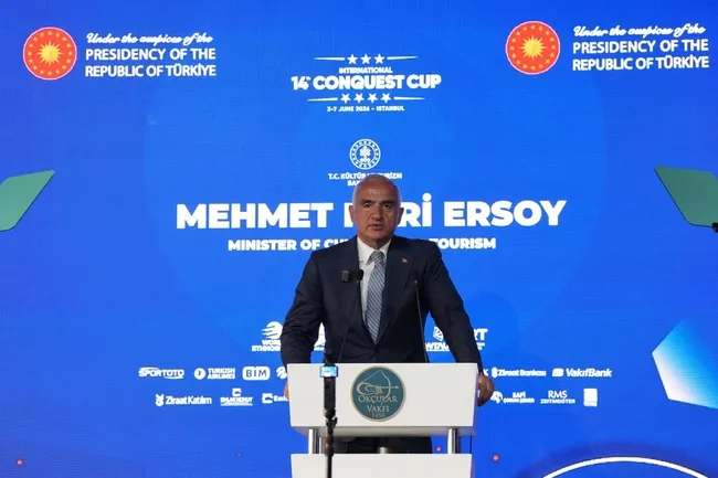 14-uluslararasi-fetih-kupasi-genc-sporculari-bulusturdu-bakan-ersoydan-turkiye-yuzyili-vurgusu-1780512814056.jpg 14. Uluslararası Fetih Kupası genç sporcuları buluşturdu: Bakan Ersoy'dan 'Türkiye yüzyılı’ vurgusu!