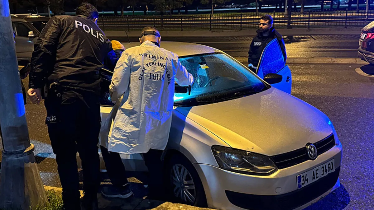 SON DAKİKA… Yer İstanbul Pendik! Park halindeki araçta ceset bulundu! SON DAKİKA… Yer İstanbul Pendik! Park halindeki araçta ceset bulundu!