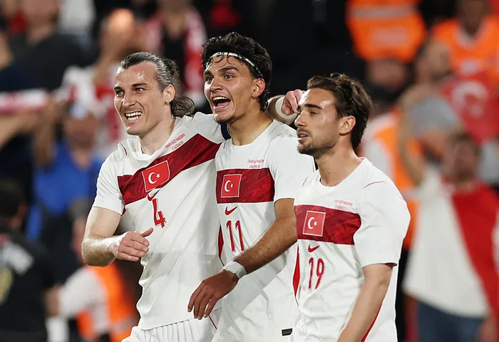 atv-canli-izle-turkiye-kuzey-makedonya-maci-a-milli-futbol-takimi-2026-dunya-kupasi-oncesi-sahada-1780336741877.jpeg