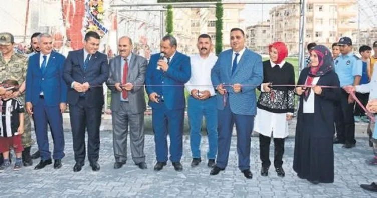 Tarsus Belediyesi Halı Sahası açıldı
