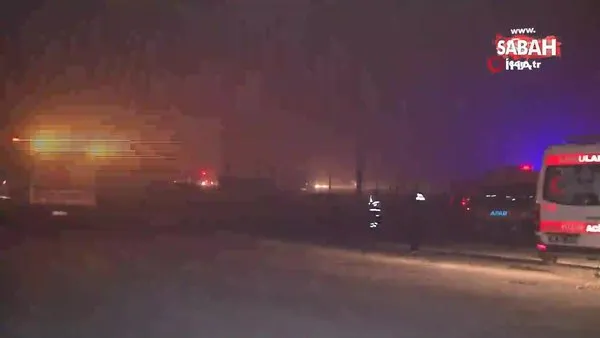 Tuzla'da yangının çıktığı fabrikadan yaralı bir işçi çıkarıldı | Video