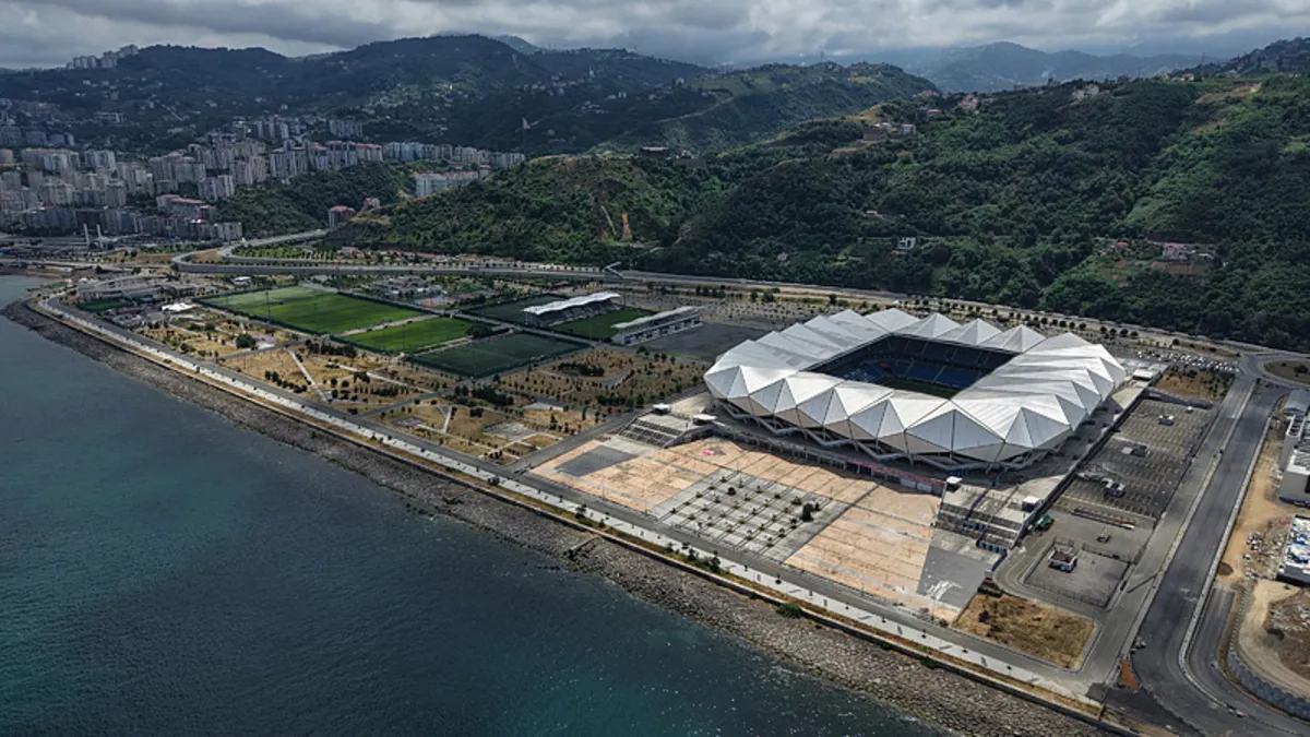 Trabzonspor’un evi yeni sezona hazırlanıyor! Trabzonspor’un evi yeni sezona hazırlanıyor!