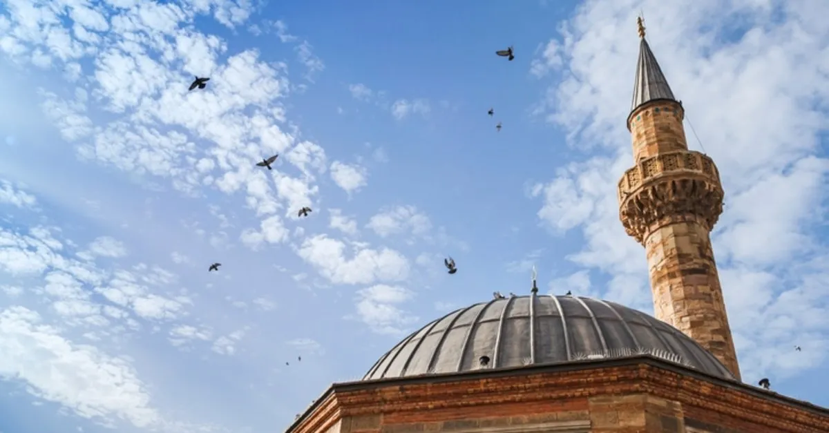 Bugun Cuma Namazi Saat Kacta Kilinacak Iste Diyanet Isleri Ile 18 Aralik 2020 Il Il Cuma Namazi Saatleri Son Dakika Haberler