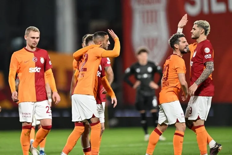 Son dakika Galatasaray transfer haberleri: Ve Galatasaray yönetimi transfer kararını verdi! Mauro Icardi...