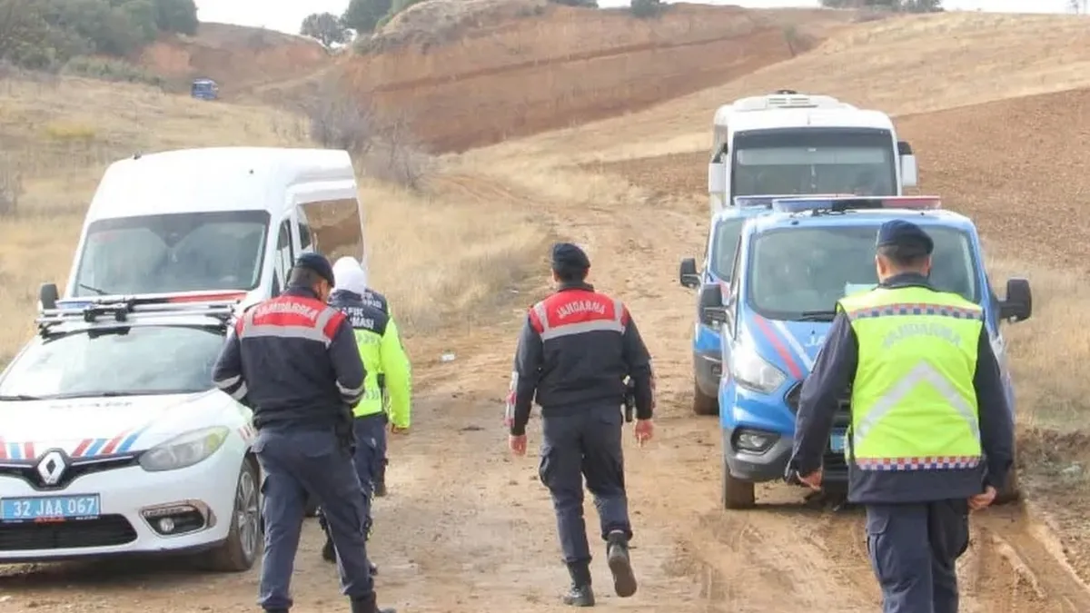 Isparta’daki başsız cinayette kritik detay! Şüpheliler olay yerine geri dönmüş Isparta’daki başsız cinayette kritik detay! Şüpheliler olay yerine geri dönmüş