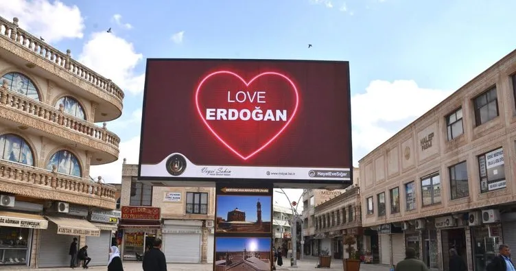 Midyat’ta 5 Dilde ’Erdoğan’ Sevgisi