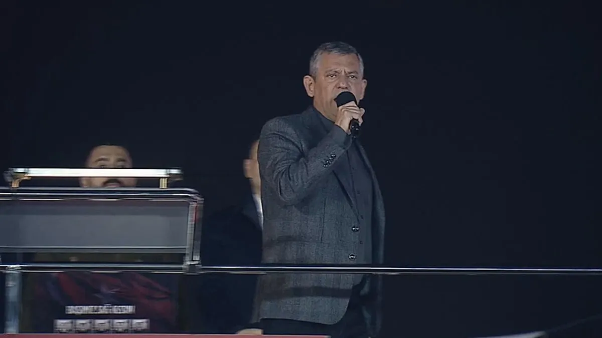 İstanbul Cumhuriyet Başsavcılığı’ndan Özgür Özel’e jet yanıt: Dezenformasyon ve yalan niteliğinde İstanbul Cumhuriyet Başsavcılığı’ndan Özgür Özel’e jet yanıt: Dezenformasyon ve yalan niteliğinde