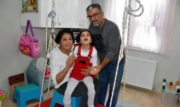 2. katan düşen Feride yaşam savaşını bırakmadı! Azimle hayata tutundu #izmir 2. katan düşen Feride yaşam savaşını bırakmadı! Azimle hayata tutundu #izmir
