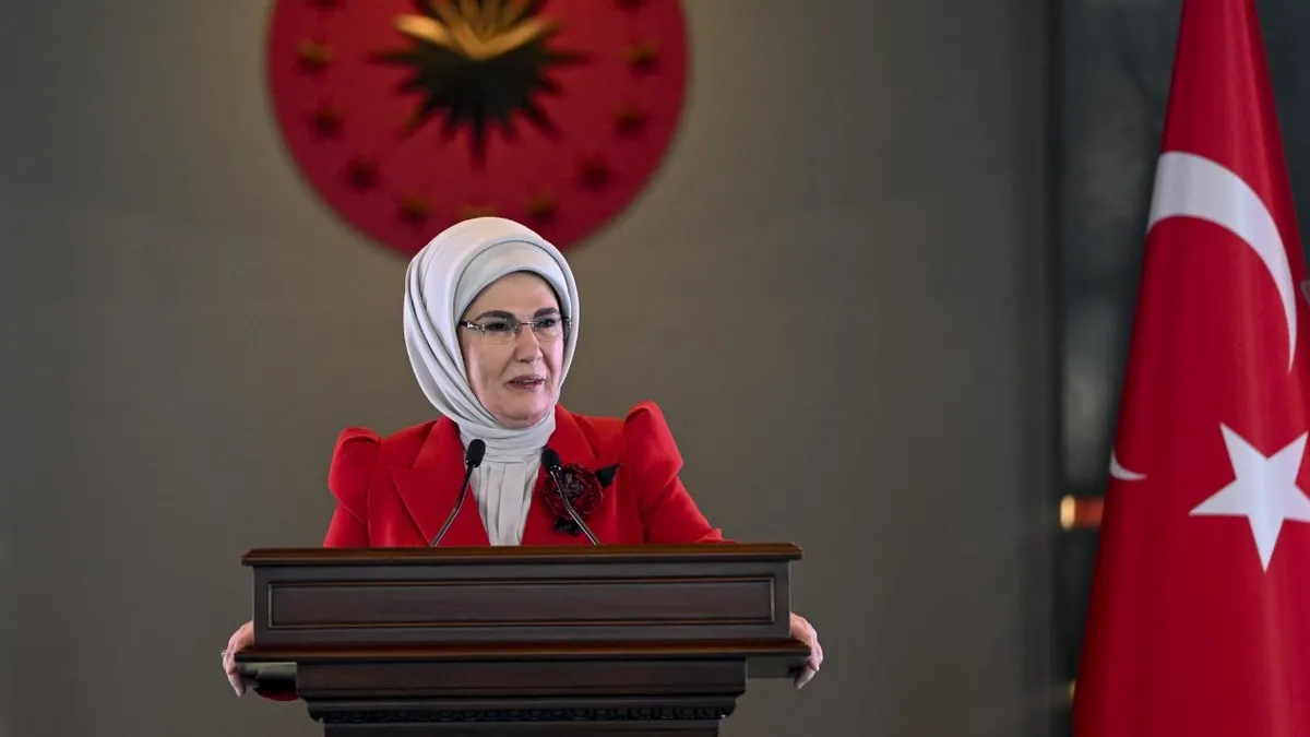 Emine Erdoğan’dan Öğretmenler Günü paylaşımı Emine Erdoğan’dan Öğretmenler Günü paylaşımı