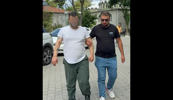 yer-samsun-sokak-ortasinda-bicakli-dehset-yolda-gordugu-kadina-defalarca-saldirdi-kadini-tanimiyordum-ama-1789479243540.jpg