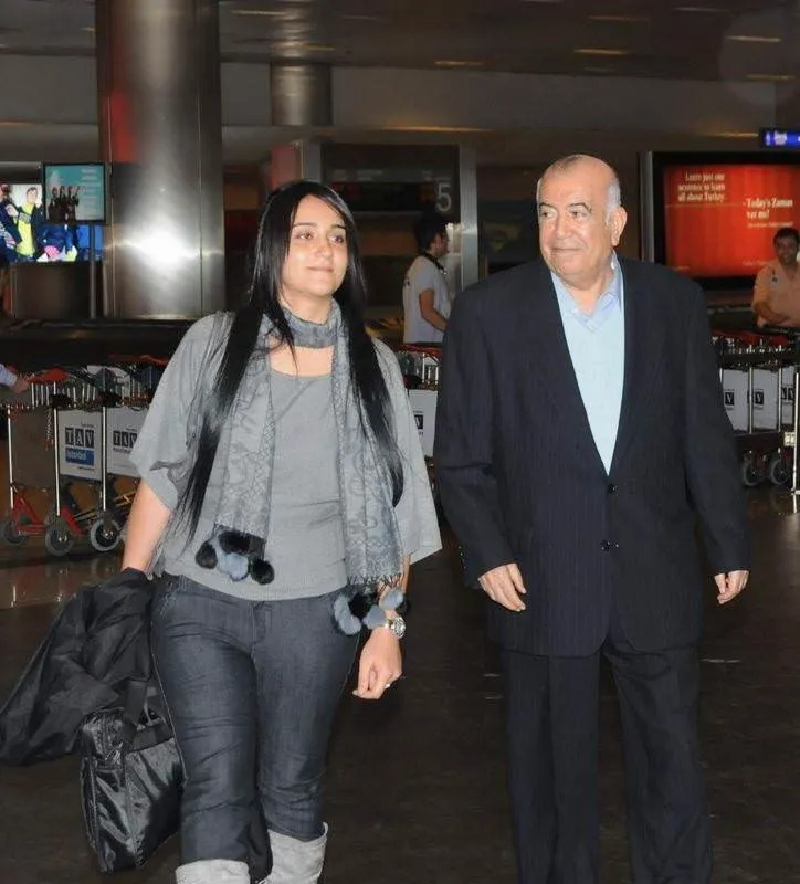 Nazlican Dan Halis Toprak A Sok Dava Galeri Yasam