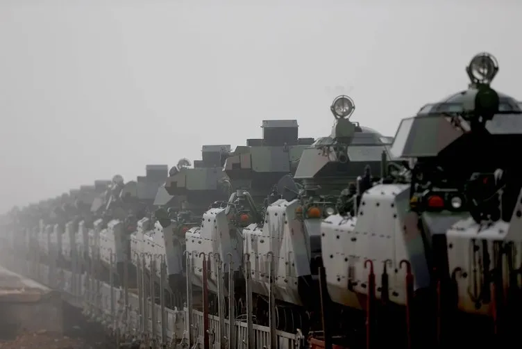 Sevk edilen askeri araçları taşıyan tren, Gaziantep Garı’na ulaştı