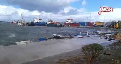 İzmir’de şiddetli dalgalar tekneyi parçaladı | Video