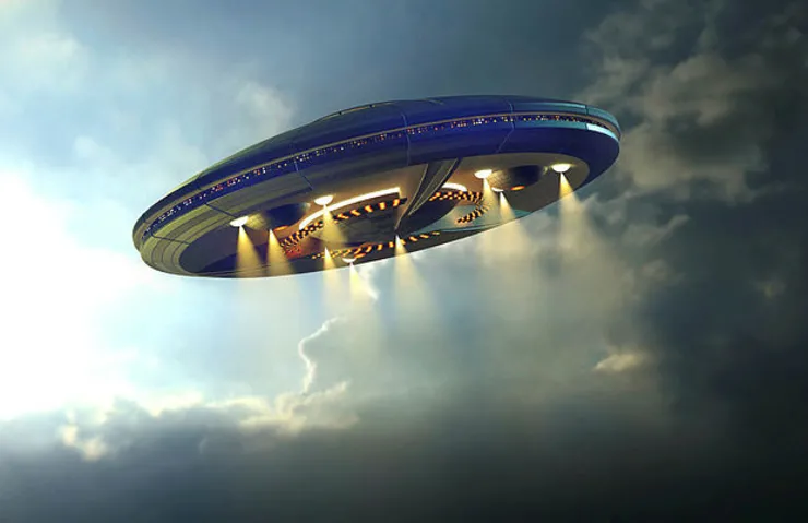 ÇİN UFO BENZERİ HELİKOPTERİNİ TANITTI!