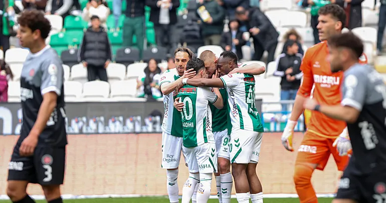Konyaspor 3 puana 3 golle ulaştı!