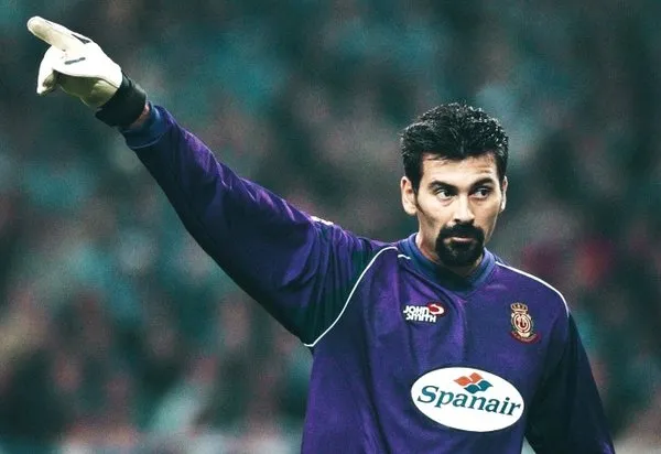Futbolu bırakan yıldızların ilginç meslekleri!