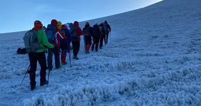 Kırıkkaleli dağcılar hep zirvede #agri