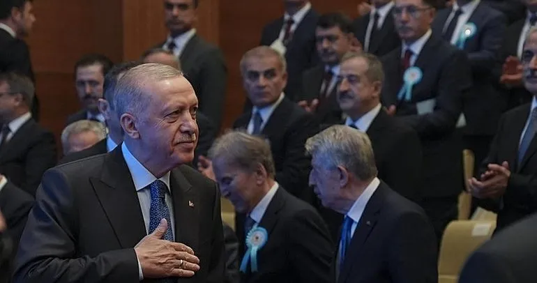 Başkan Erdoğan: Adli ve idari davaları siyasallaştırmak topluma gölge düşürecektir
