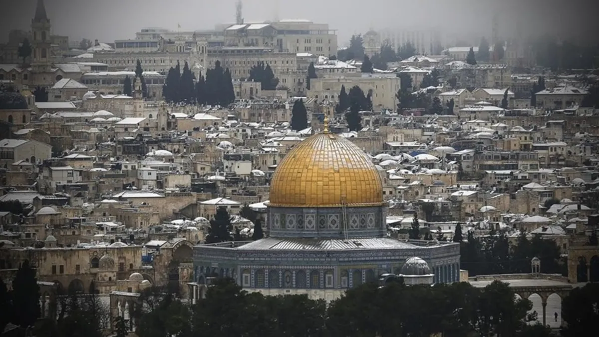 İsrail’in ibadet yasağı devam ediyor: Mescid-i Aksa’da beşinci cumada da namaz kılınmasına izin verilmedi İsrail’in ibadet yasağı devam ediyor: Mescid-i Aksa’da beşinci cumada da namaz kılınmasına izin verilmedi