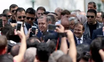 Cumhurbaşkanı Erdoğan’a Yıldız Hamidiye Camii’nde yoğun ilgi