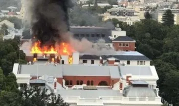 Güney Afrika Parlamentosu’ndaki yangından sorumlu olduğu düşünülen zanlı hakim karşısında