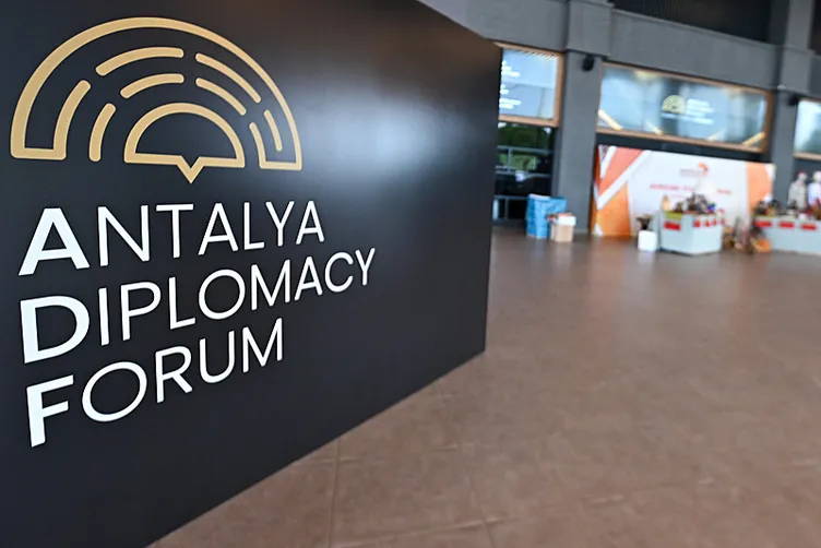 Diplomasinin kalbi Türkiye’de atıyor! Antalya Diplomasi Forumu başladı: Başkan Erdoğan’dan peş peşe görüşmeler