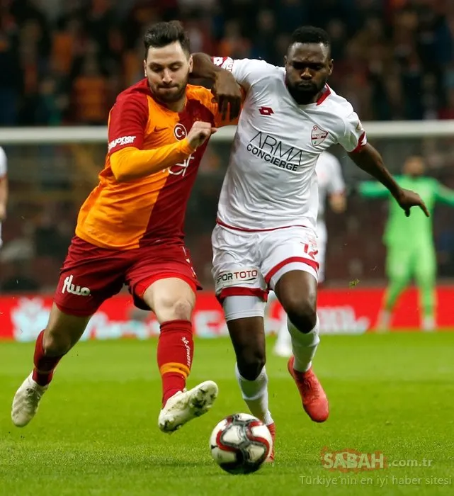 Galatasaray’da Yunus Akgün fırtınası! Hat-trick yaptı, maç topunu aldı