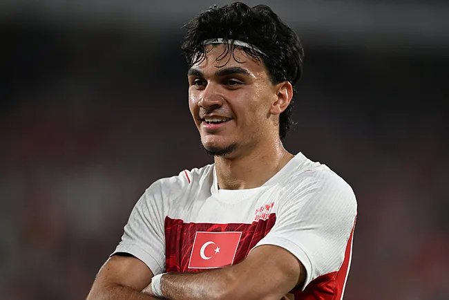 galatasaray-can-uzun-icin-beklemede-1781336953749.jpg