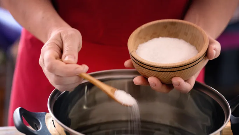 Günlük tuz tüketimi 5-6 gramı geçmemeli