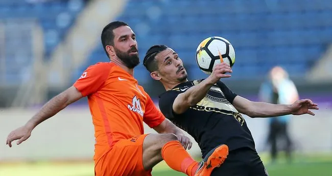 Basaksehir Sampiyonlugu Istiyor Spor Haberleri