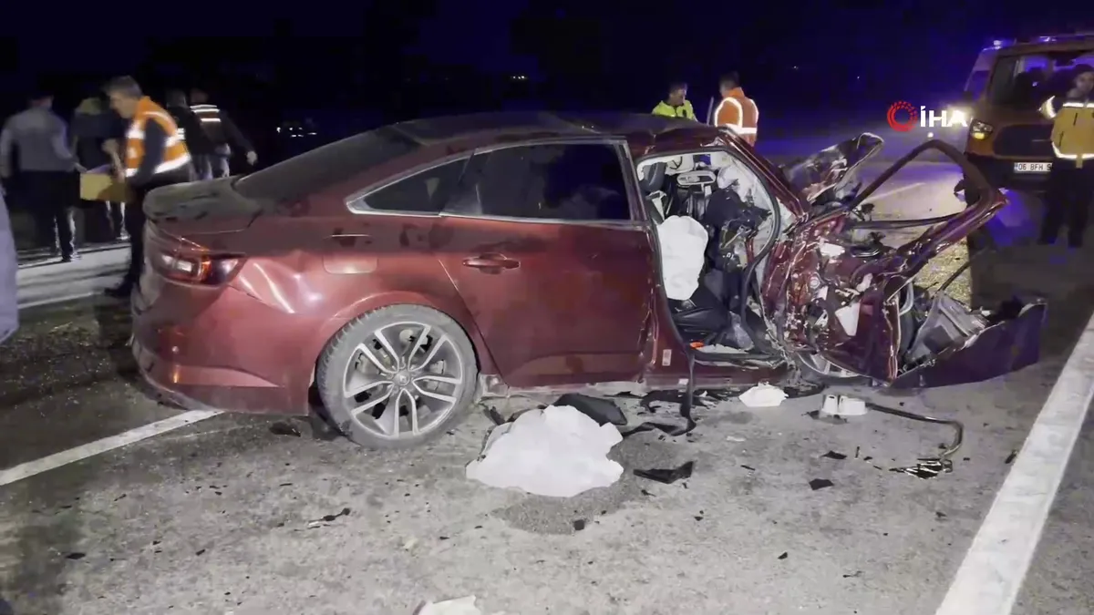 Çanakkale'de feci kaza: 5 ölü! videosunu izle | Son Dakika Haberleri