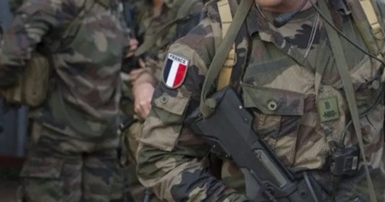 Fransa’da mecburi askerlik geliyor