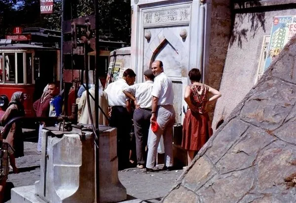 İtalyan fotoğrafçı Ferdinando Scianna' nın arşivinden çıkan eski İstanbul fotoğrafları