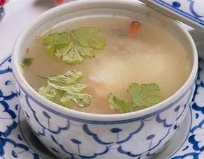Thai Usulü Acılı Karides Çorbası Tarifi Tayland Mutfağından