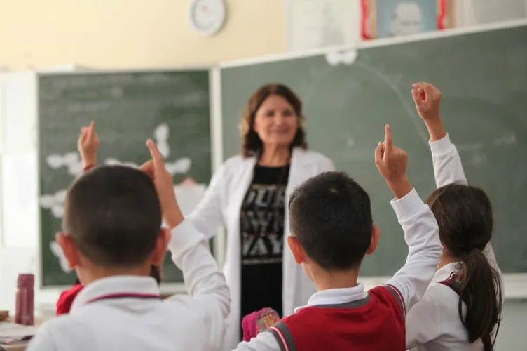 45 BİN ÖĞRETMEN ATAMA ÖN BAŞVURU EKRANI: MEB Öğretmen atama takvimi ile öğretmen alımı başvuru nasıl yapılır, ne zaman? 2023 branş dağılımı ve kontenjanları