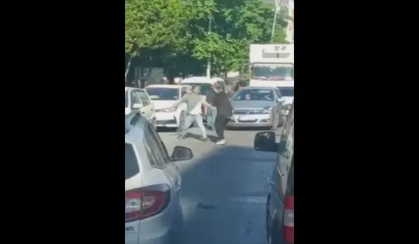 2-ay-sonra-dugunu-vardi-trafik-kazasi-bicakli-dehsete-dondu-baran-fakhani-defalarca-kez-bicaklanarak-katledild-1780641563636.jpg