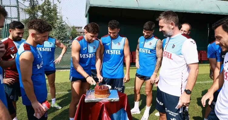 Trabzonspor’da Trezeguet’ye doğum günü sürprizi